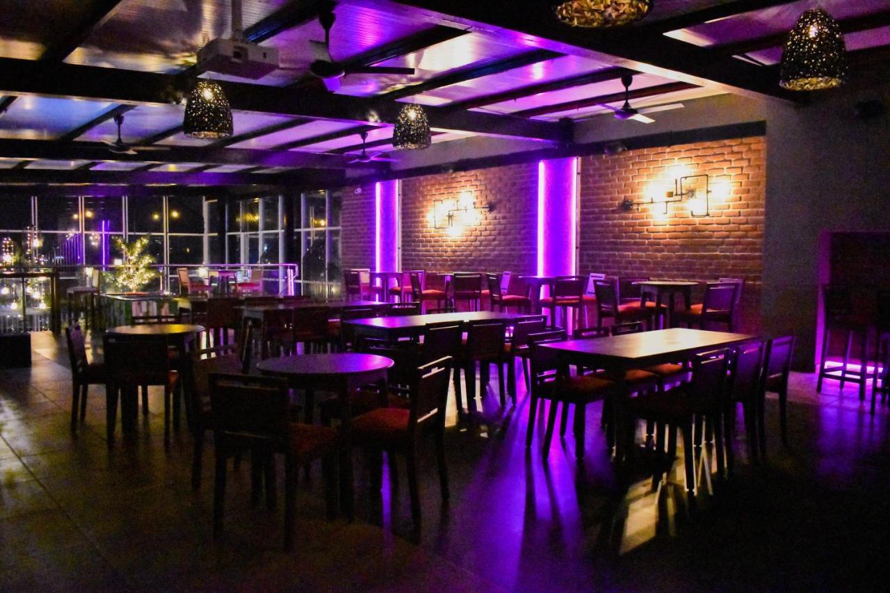 The Grand Coral Hotel Bangalore Bagian luar foto